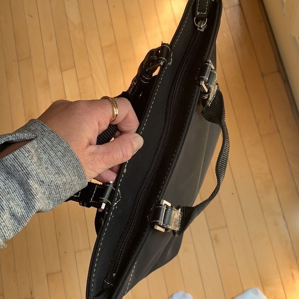 Handheld bag - Picture 4 of 6